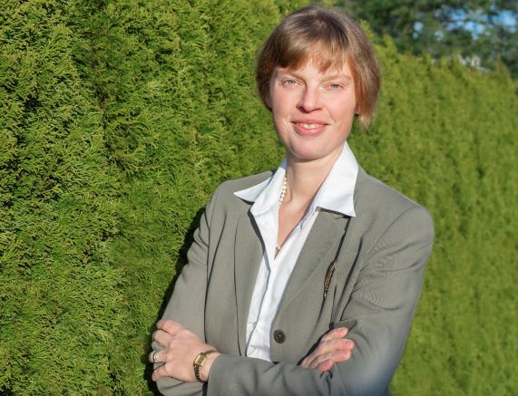 Dr. Katharina Britta Hastenrath