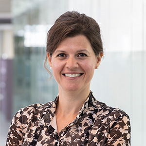 Dr. Albena Björck