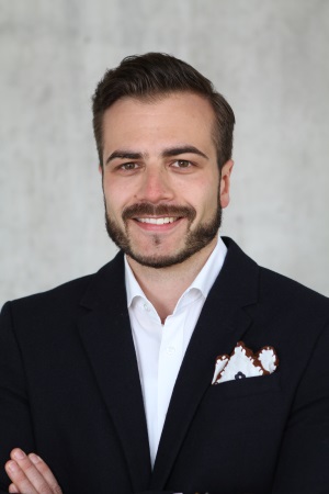 Dr. Fabio Duma