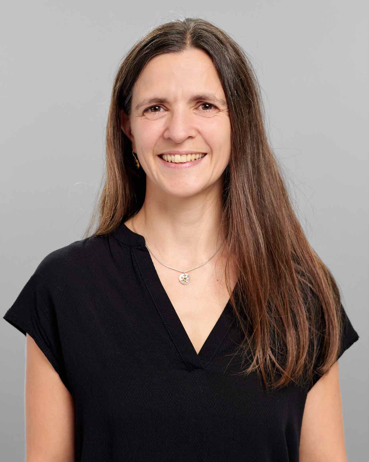 Dr. Sabrina Stängle