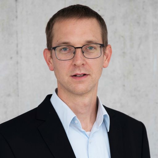 Dr. Tim Geppert
