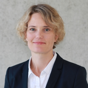 Dr. Regula Imhof