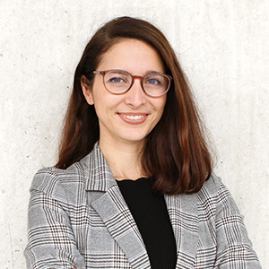 Lara Leuschen