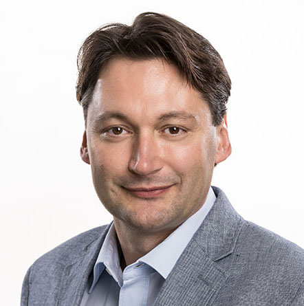 Dr. Manuel Renold