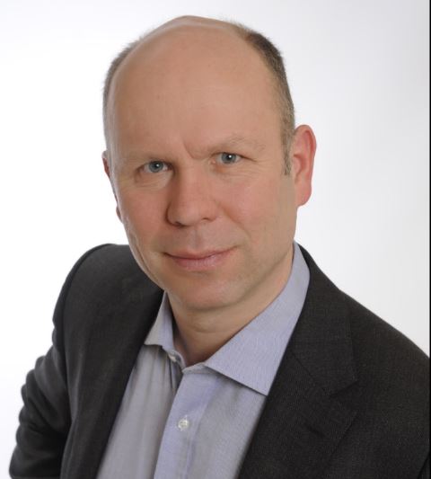 Dr. Martin Schnauss