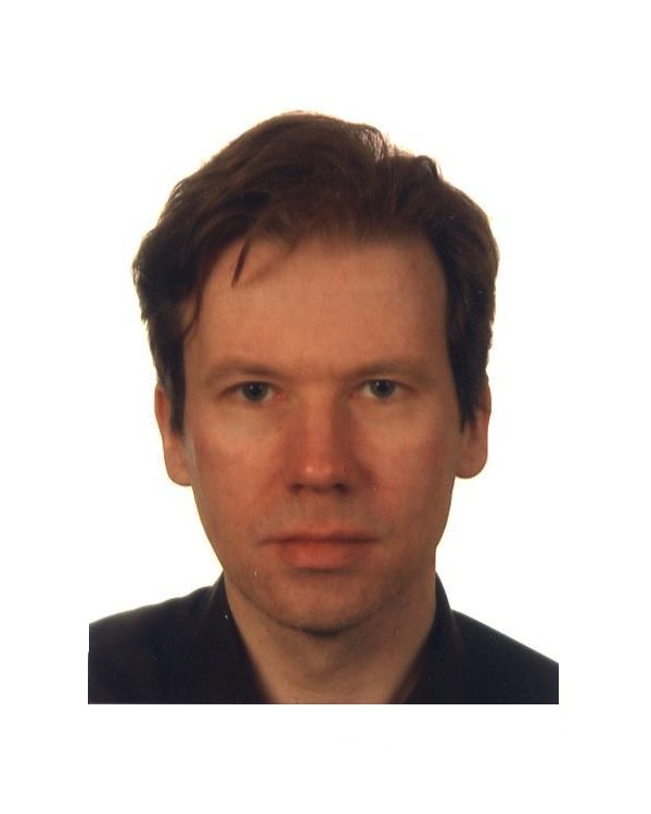 Dr. Henrik Stormer