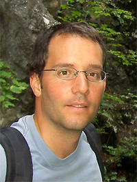 Dr. Stefan Suter
