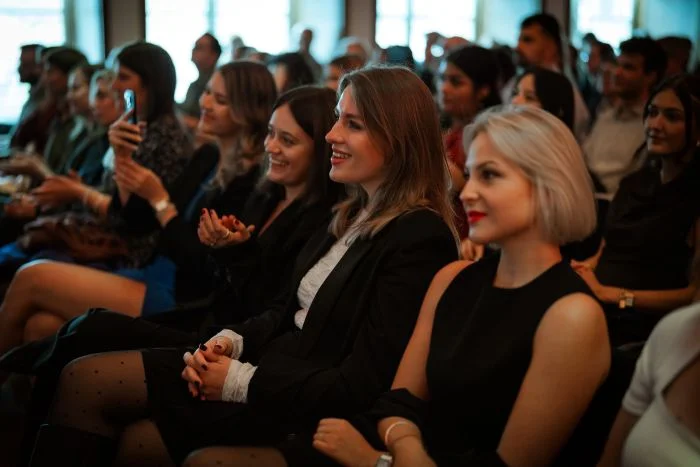 Publikum an der Diplomfeier 2025