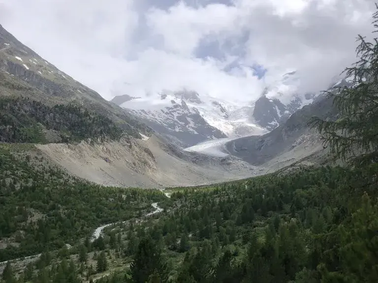 Morteratschgletscher mit seinem Gletschervorfeld