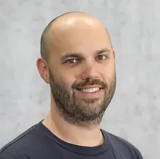 Portrait of Dr. Marcel Hüttermann, Head of the Center for Marketing Technology