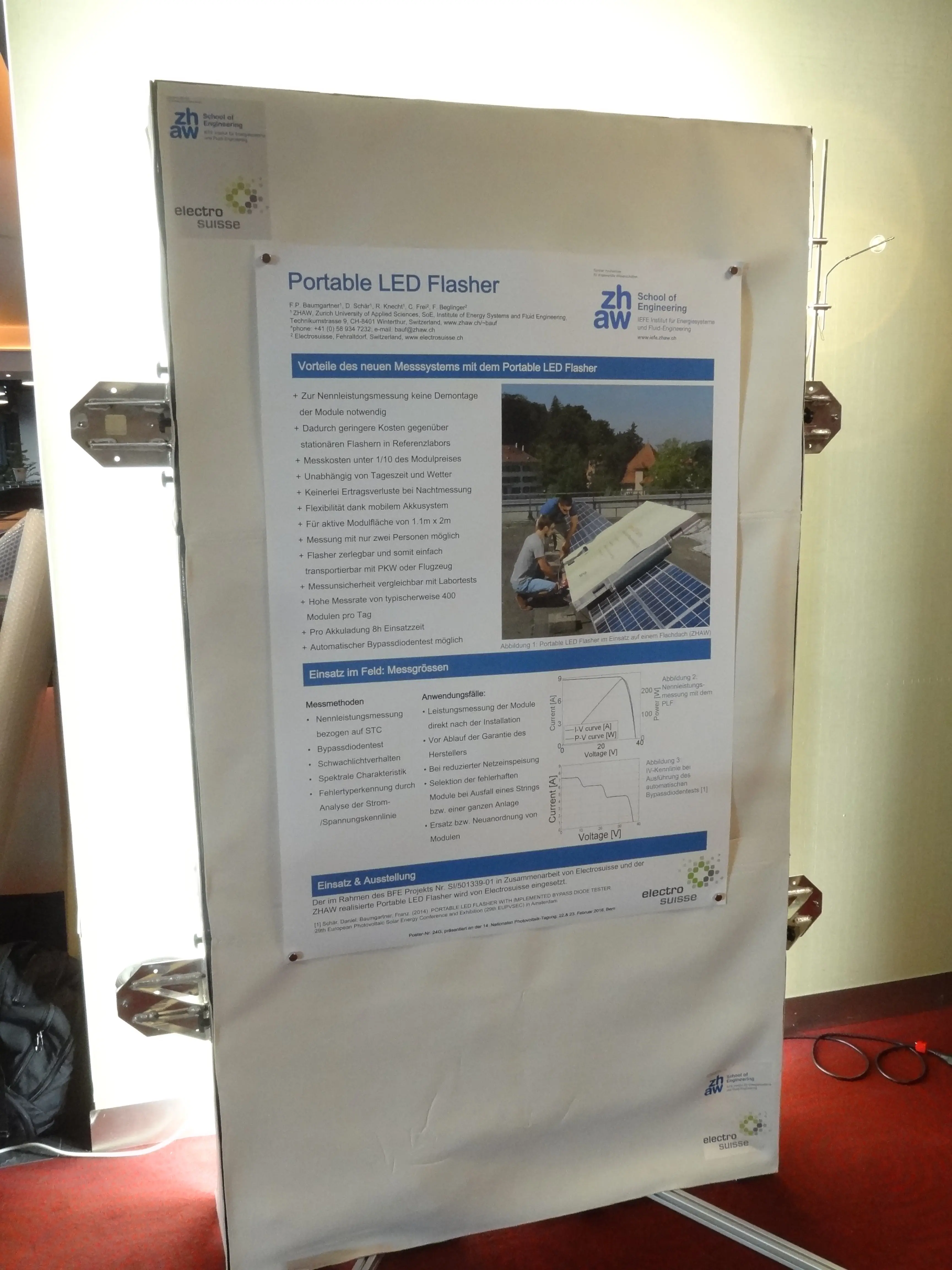 Über den Portable LED Flasher wurde an einem Messestand in Bern informiert.