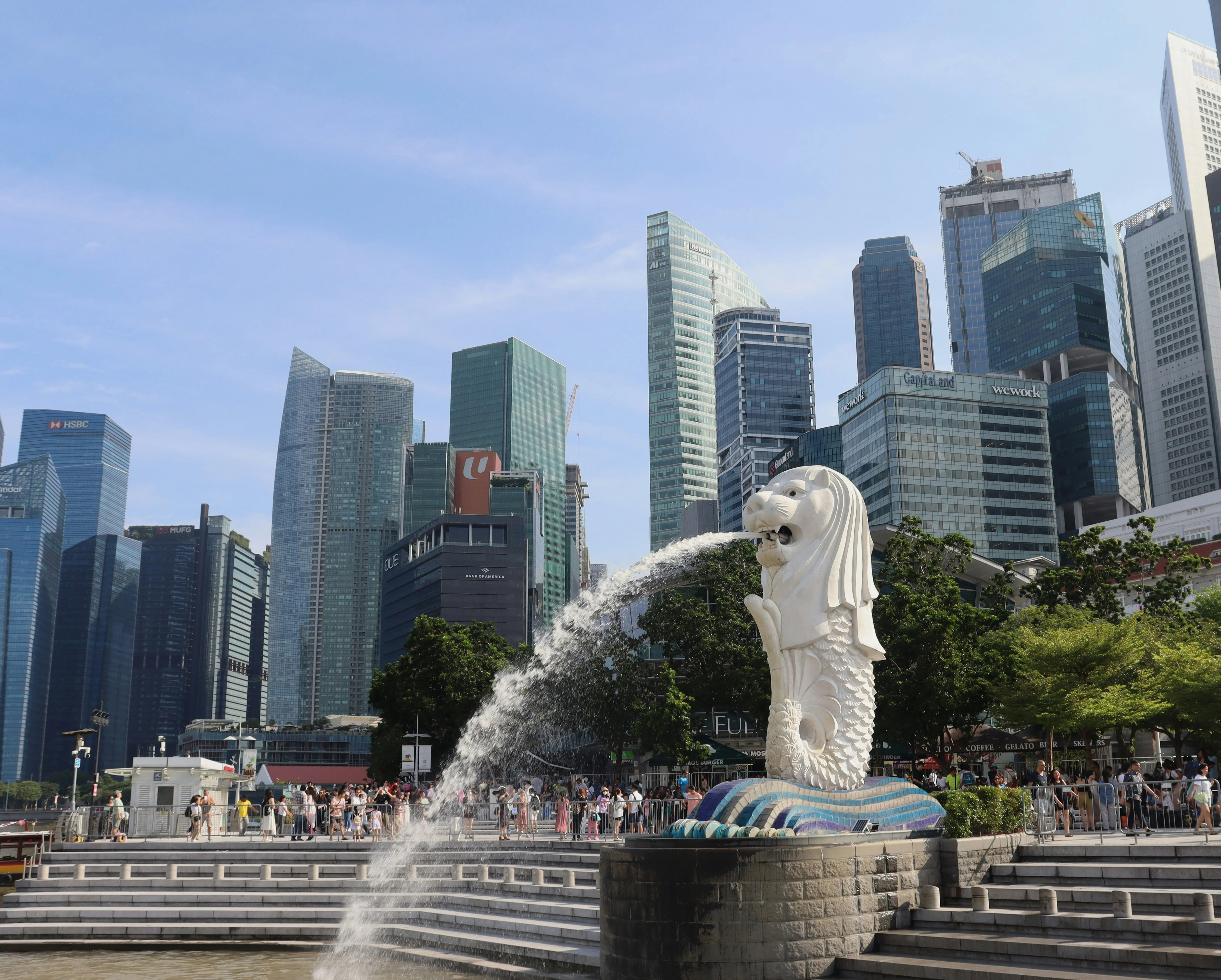 Foto, das den Merlion in Singapur zeigt.