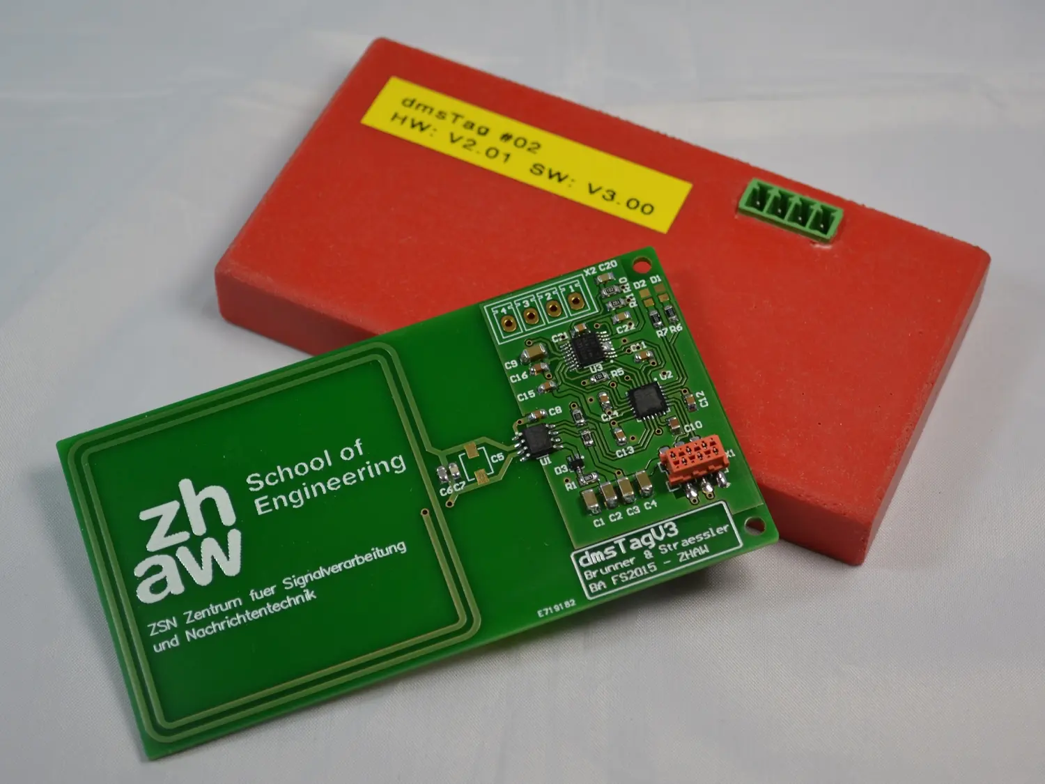 Der entwickelte Sensor kann die mechanische Spannung im Stahl von Betonbauwerken messen.