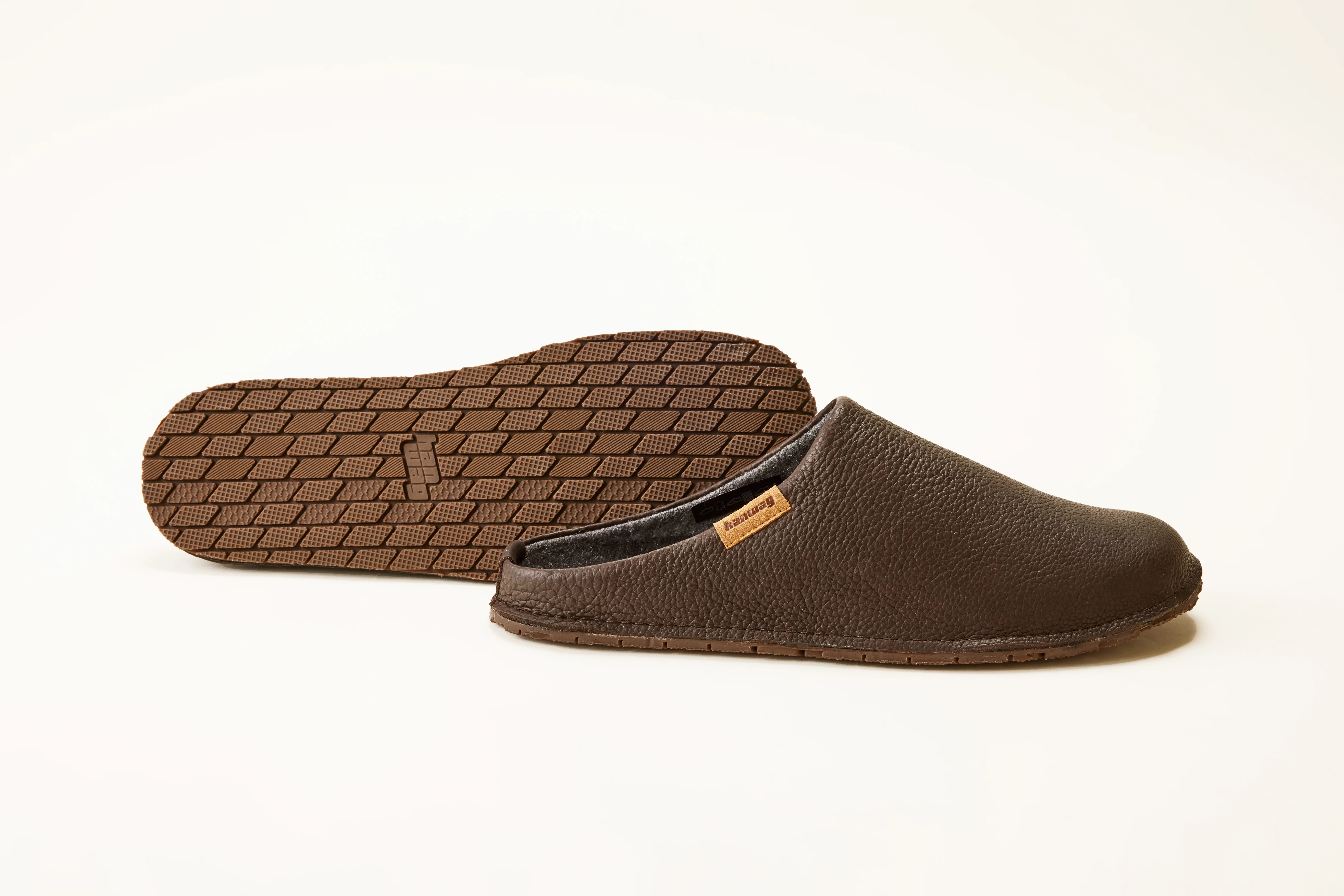 Der Hausschuh des Herstellers aus Deutschland.