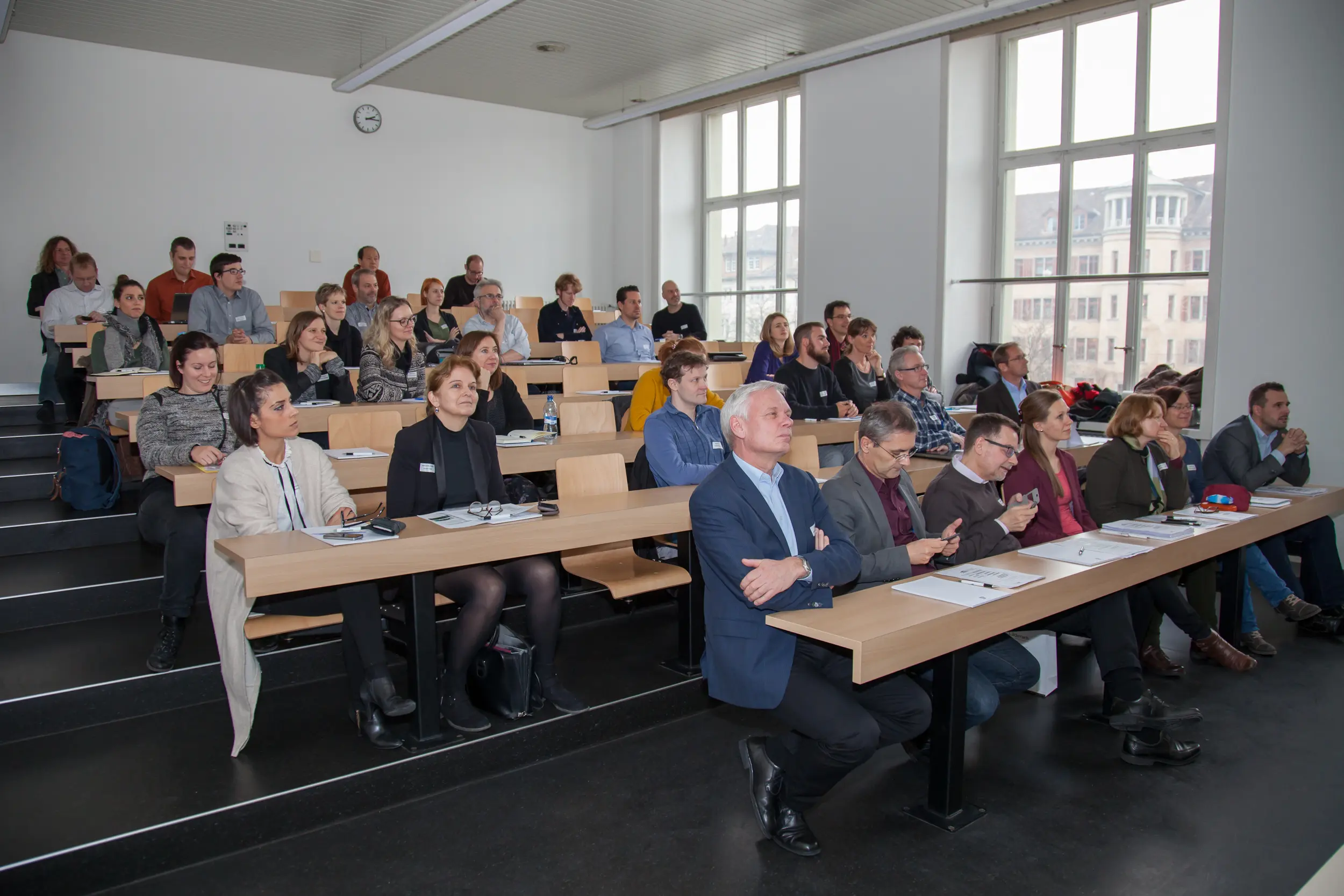 Rund 40 Vertreter der unterschiedlichen Abteilungen der ZHAW Departemente nahmen an der Veranstaltung teil.