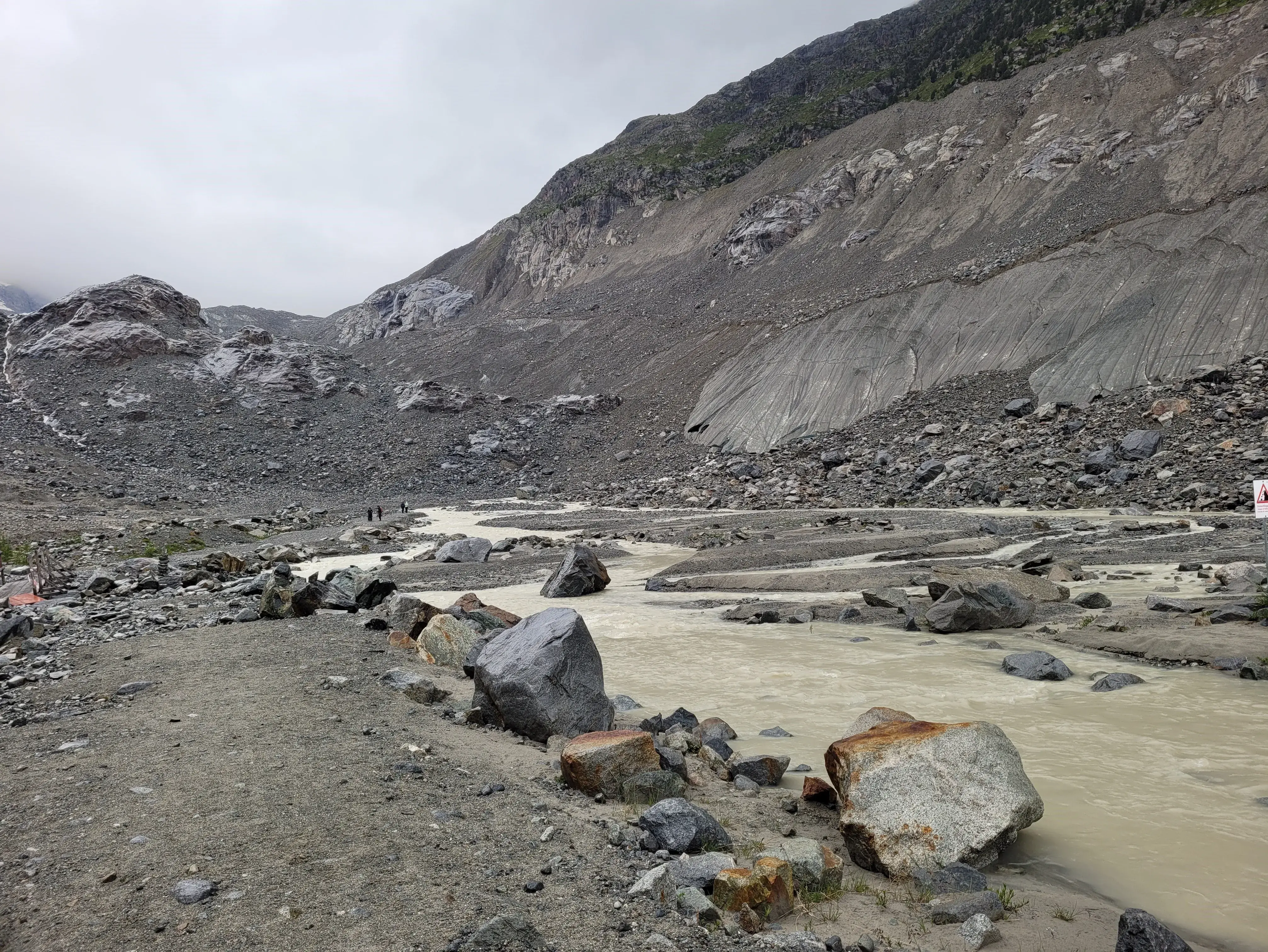 Gletschervorfeld nahe beim Gletscher