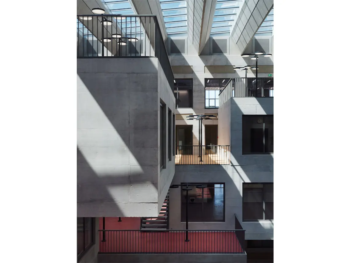 Innenhof Haus Adeline Favre