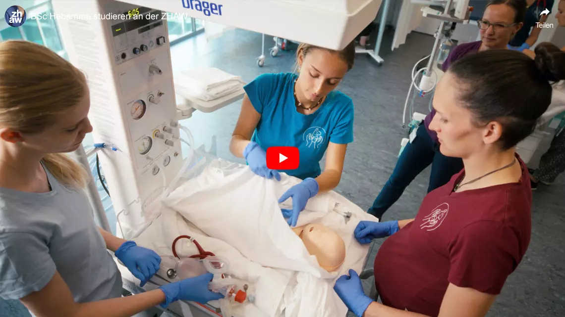 Sarina erzählt im Video, weshalb sie Hebamme an der ZHAW studiert.