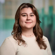 Portrait Yagmur Gönç