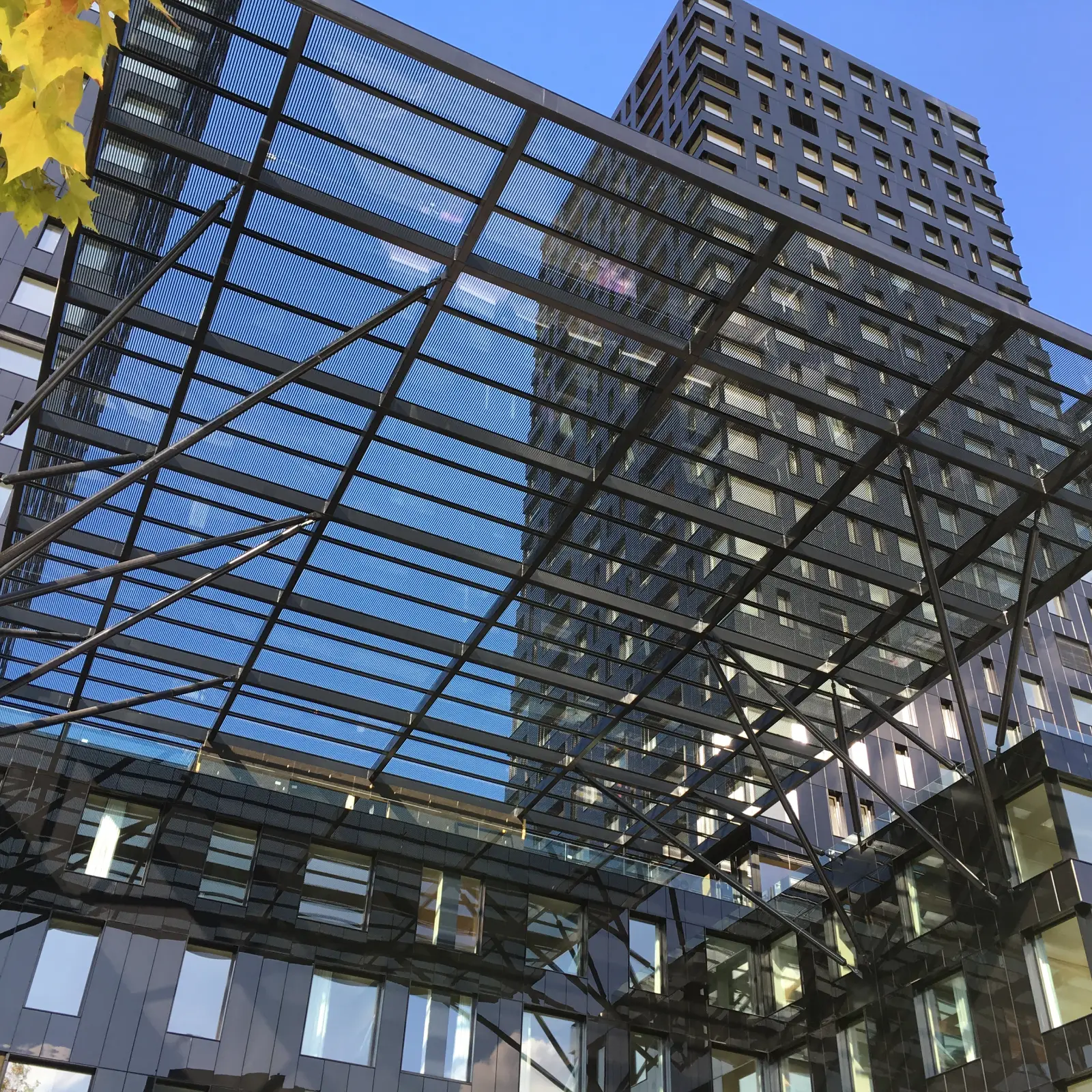 Kult Architektur aus dem Hause von Dominik Perrault, Paris
