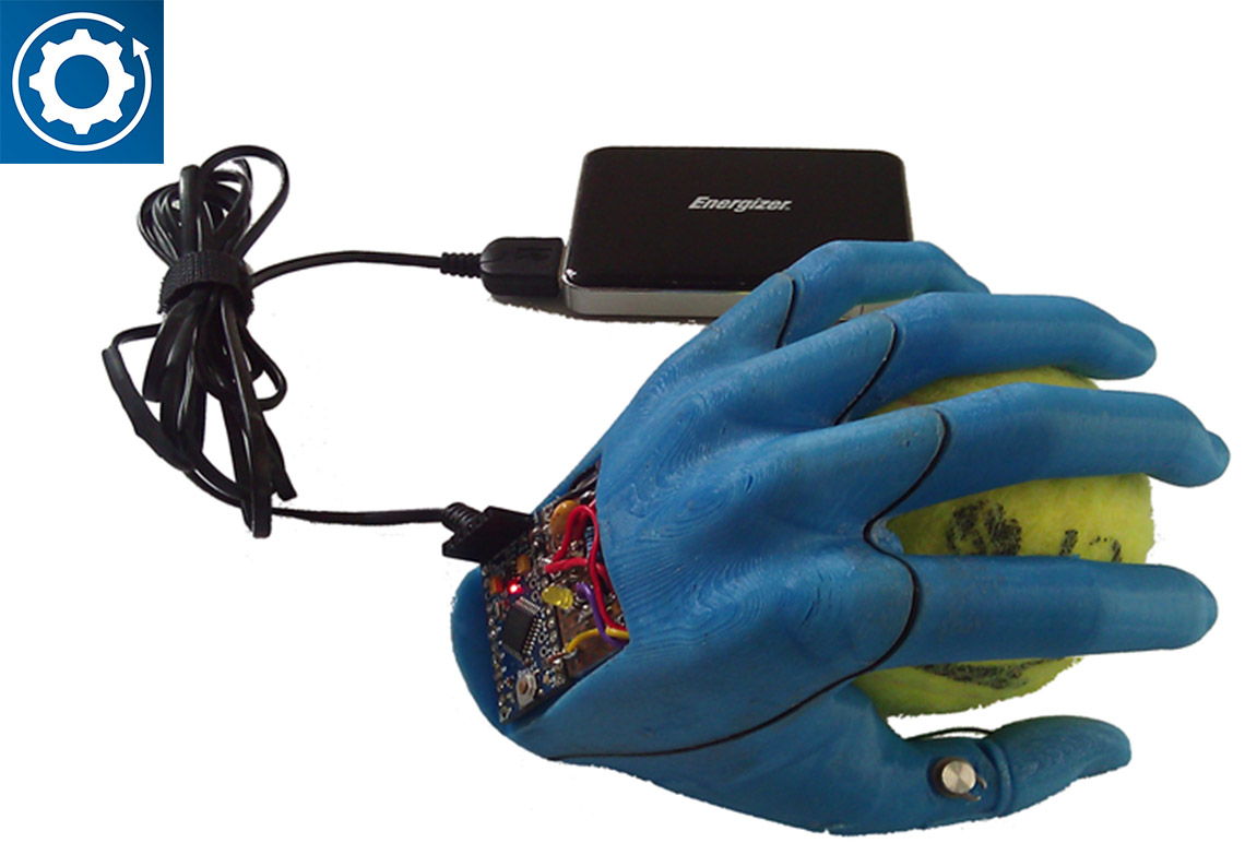 Handprothese mit Energieversorgungseinheit und integrierter Elektronik.