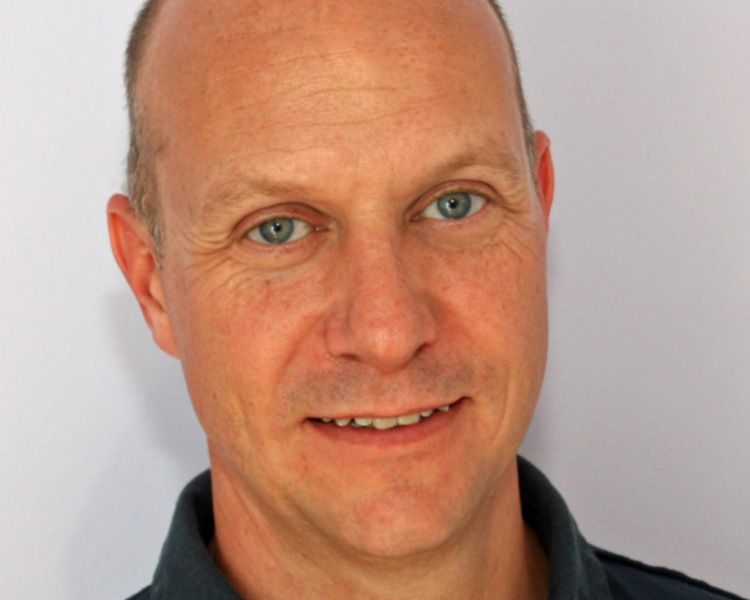 Portraitfoto Jürg Züllig
