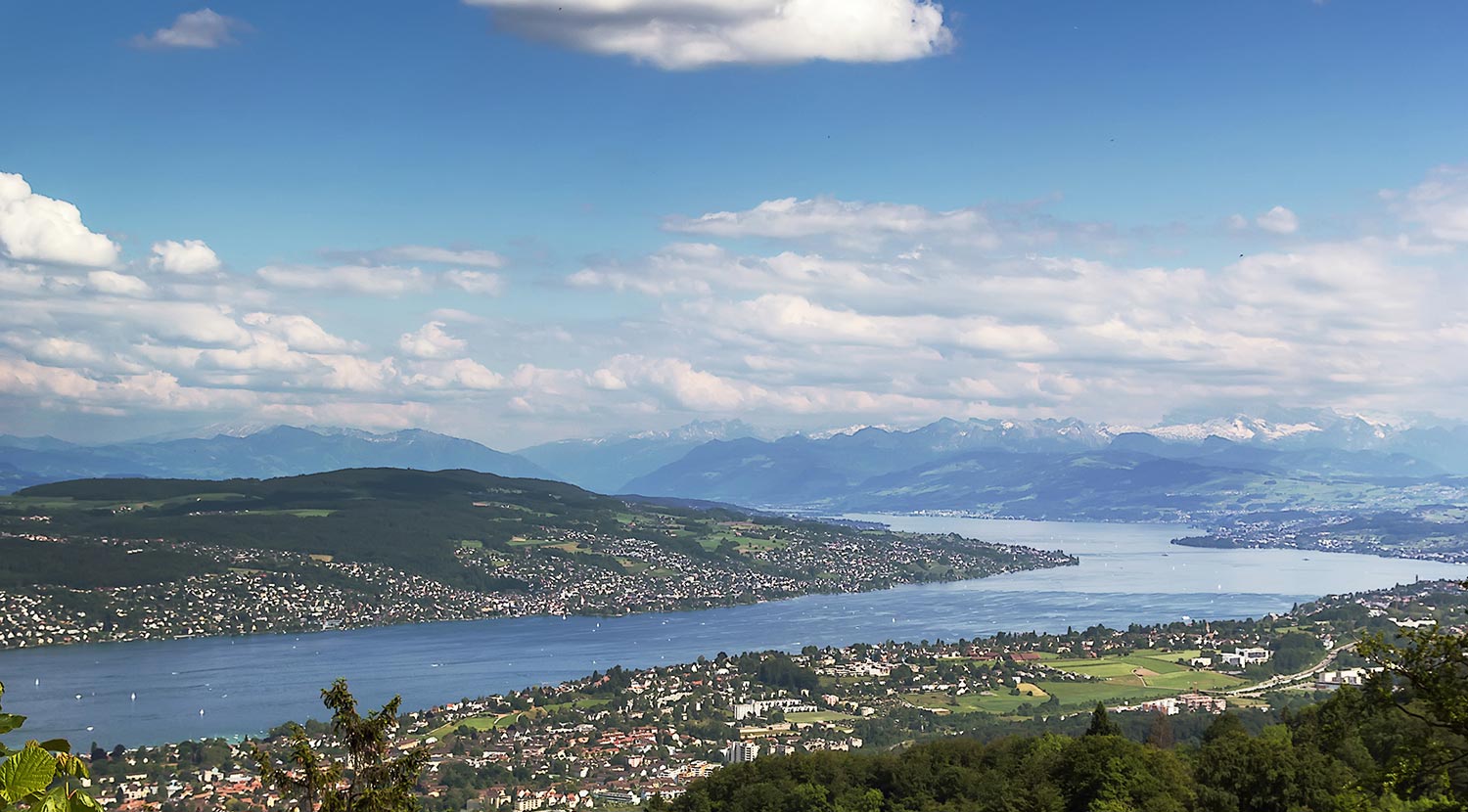 Luftbild des Zürichsees