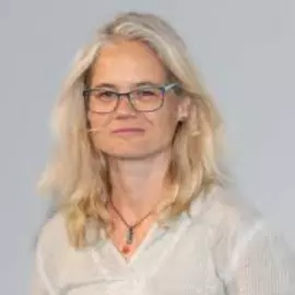 Dr. Ruth Esther Häusler Hermann