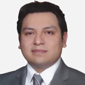 Dr. Alfredo Velázquez