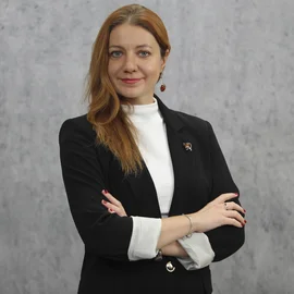 Dr. Alina Nychyk