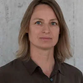 Dr. Karolina Kuprecht