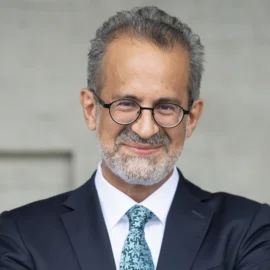 Prof. Dr. Omid Aschari