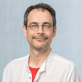 Portrait photo of Dr. Mathias Kinner