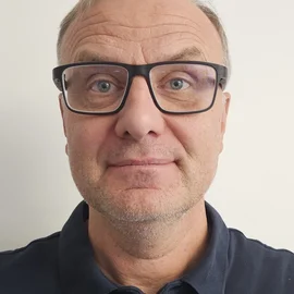 Oliver Vögele